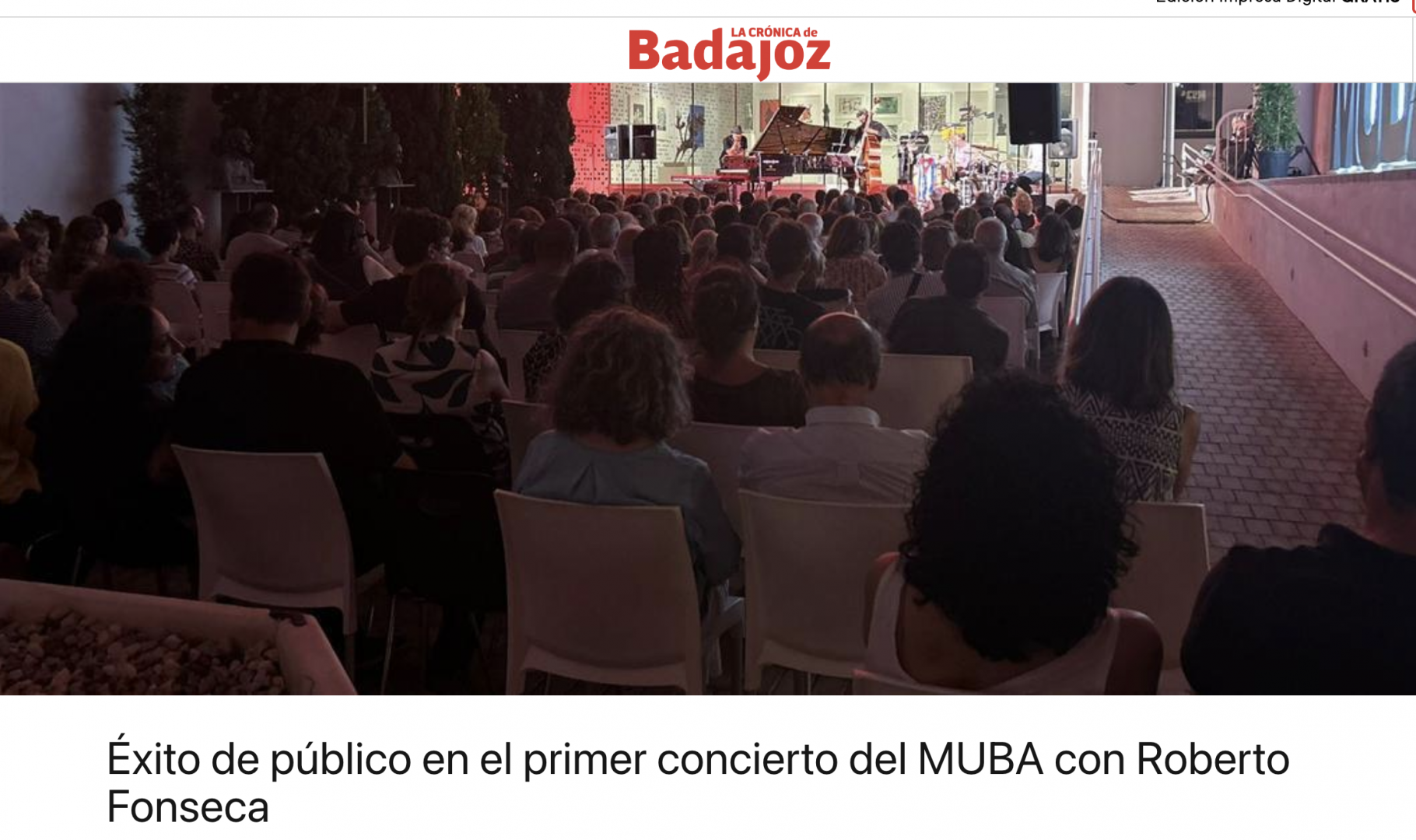 Joyful audience at MUBA's first concert with Roberto Fonseca